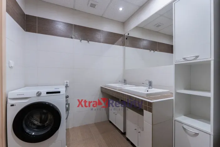 Prodej bytu 2+1, Ústí nad Labem - Severní Terasa, Jizerská, 62 m2