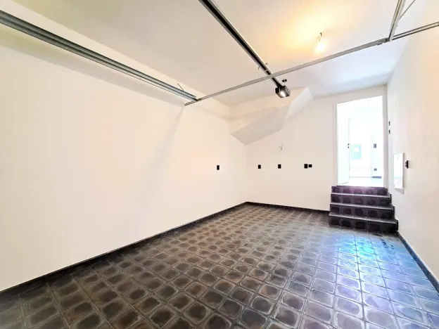 Prodej bytu 4+kk, Stochov, náměstí u dubu, 110 m2