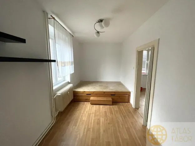 Pronájem bytu 2+1, Sezimovo Ústí, 9. května, 48 m2