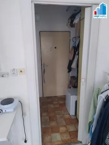 Pronájem bytu 1+kk, Plzeň - Skvrňany, Vejprnická, 20 m2