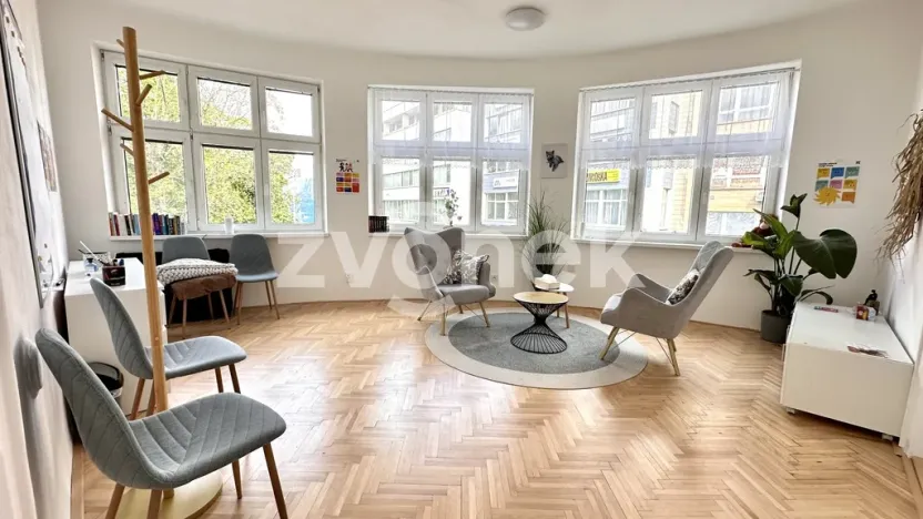Pronájem kanceláře, Zlín, Soudní, 40 m2