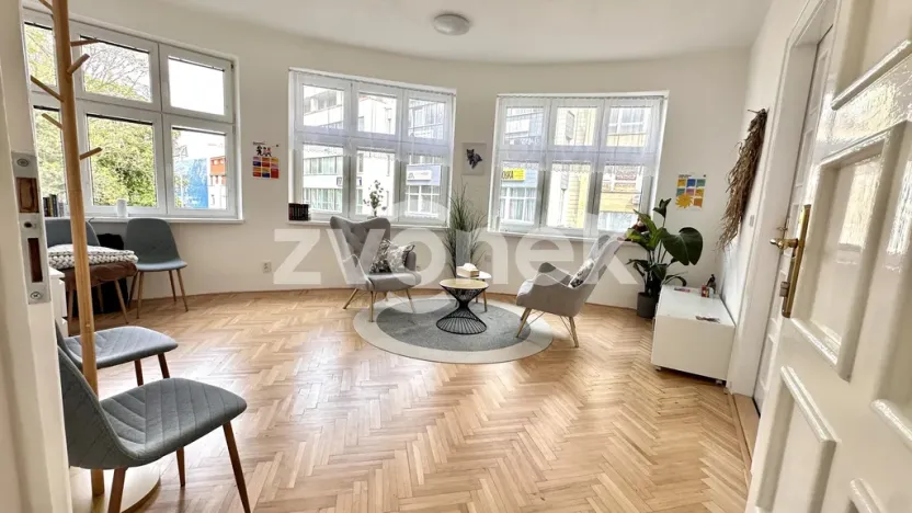 Pronájem kanceláře, Zlín, Soudní, 40 m2