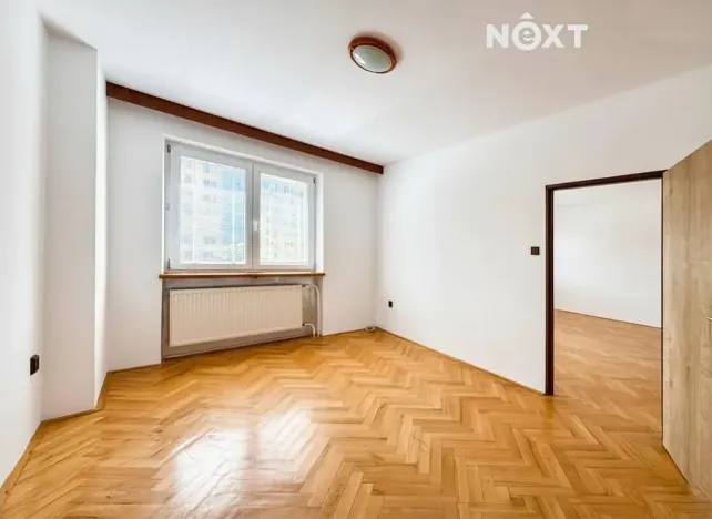 Pronájem bytu 2+1, Olomouc, Zamykalova, 50 m2