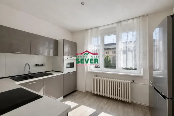 Prodej vícegeneračního domu, Bitozeves - Nehasice, 292 m2