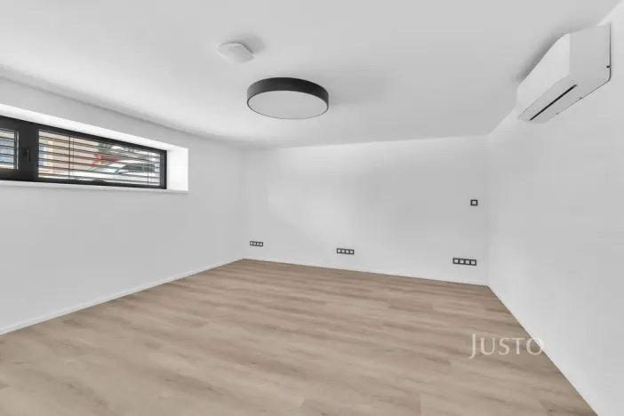 Pronájem kanceláře, Praha - Šeberov, Na proutcích, 33 m2