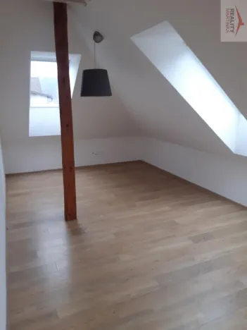Pronájem bytu 3+1, Valašské Meziříčí - Bynina, 57 m2