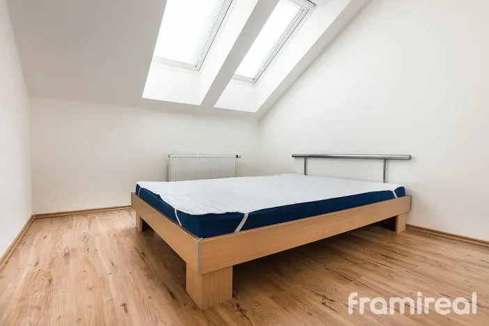 Pronájem bytu 2+kk, Brno, Anenská, 51 m2