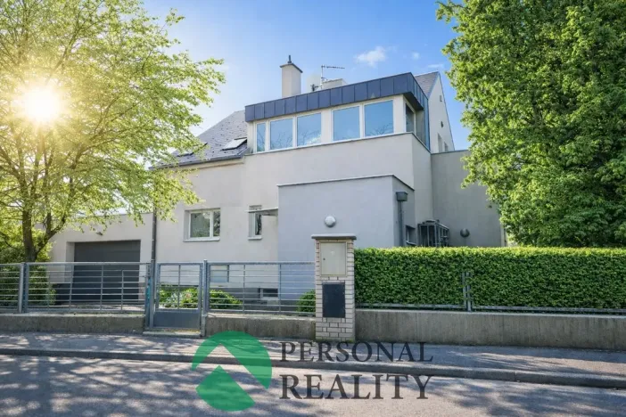 Prodej rodinného domu, Mladá Boleslav - Čejetice, Nezvalova, 251 m2