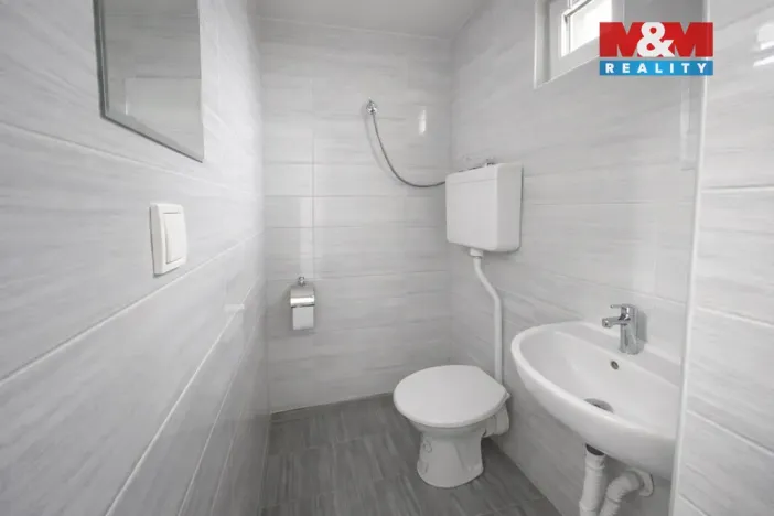 Prodej rodinného domu, Žatec - Velichov, 40 m2