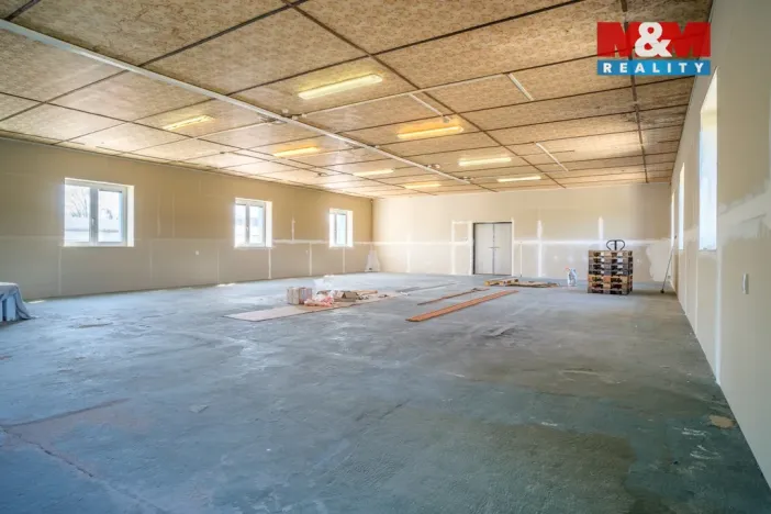 Prodej obchodního prostoru, Kadaň, Polní, 1200 m2