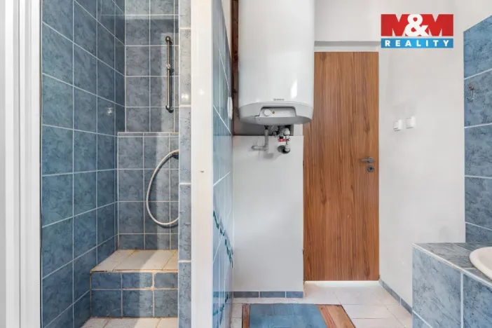 Prodej pozemku pro bydlení, Čtveřín - Doubí, 432 m2