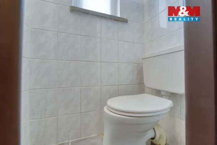 Prodej bytu 3+1, Strážov, 75 m2