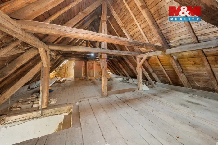 Prodej rodinného domu, Libouchec - Knínice, 180 m2