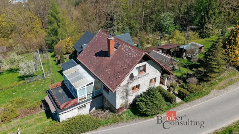 Prodej rodinného domu, Líšný - Líšný 2.díl, 108 m2