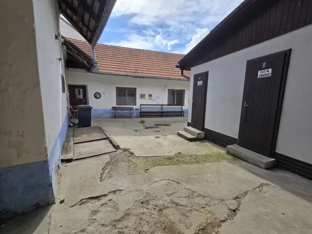 Prodej rodinného domu, Dobřínsko, 500 m2