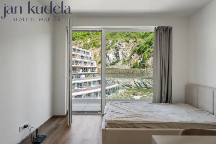 Pronájem bytu 1+kk, Brno - Komín, Bystrcká, 33 m2
