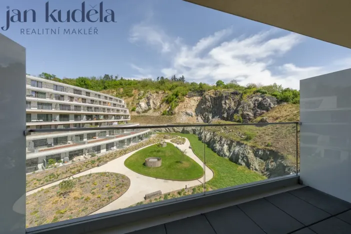 Pronájem bytu 1+kk, Brno - Komín, Bystrcká, 33 m2