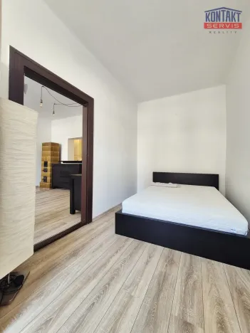 Pronájem bytu 2+kk, České Budějovice, Krajinská, 50 m2