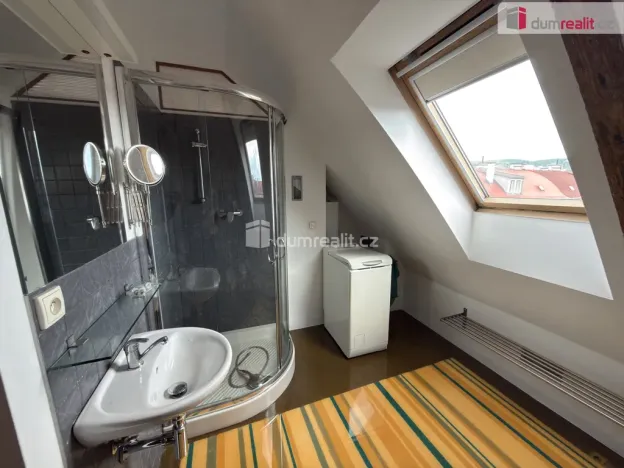Pronájem bytu 1+kk, Ústí nad Labem - Klíše, Hany Kvapilové, 28 m2
