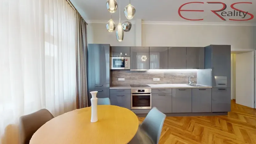 Pronájem bytu 2+kk, Jablonec nad Nisou, Komenského, 50 m2