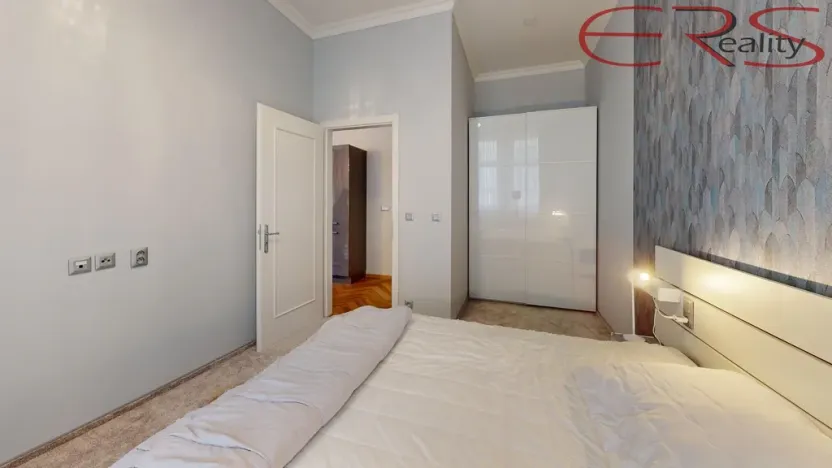 Pronájem bytu 2+kk, Jablonec nad Nisou, Komenského, 50 m2