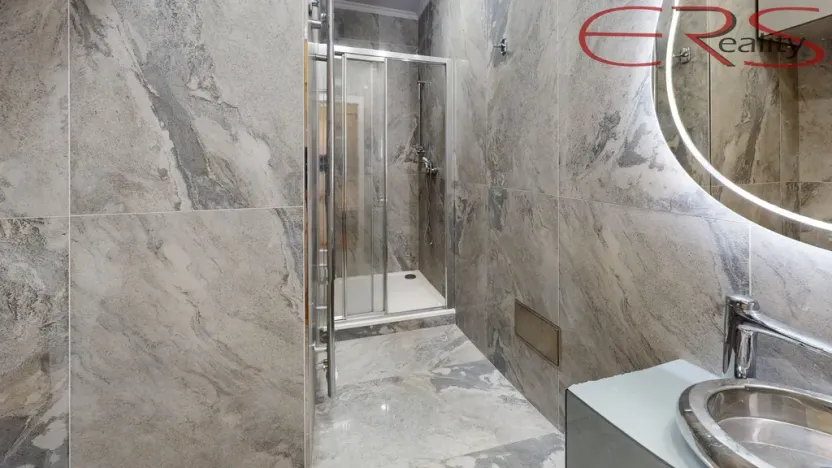 Pronájem bytu 2+kk, Jablonec nad Nisou, Komenského, 50 m2