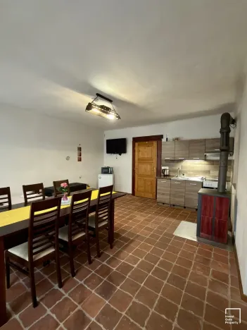 Prodej rodinného domu, Černá v Pošumaví, 180 m2