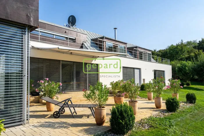 Prodej vily, Kounice, 636 m2