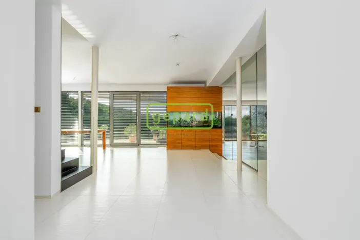 Prodej vily, Kounice, 636 m2