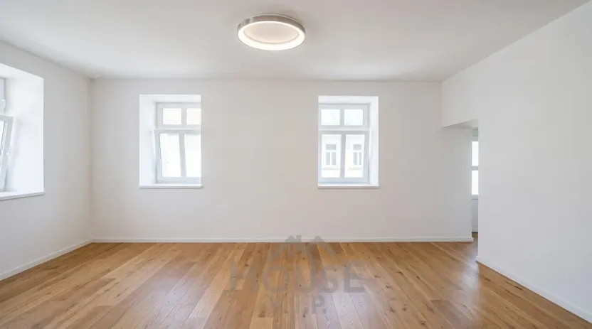 Prodej bytu 1+kk, Nučice, 52 m2