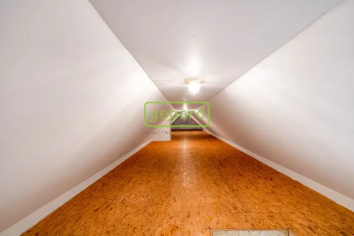 Prodej kanceláře, Kounice, 636 m2