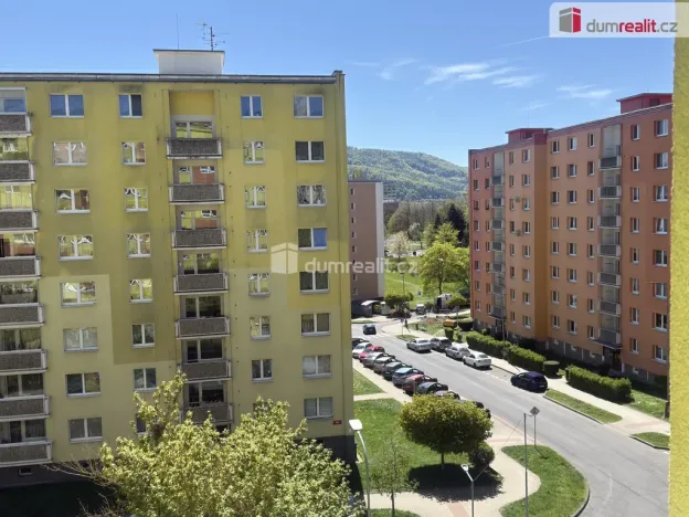 Pronájem bytu 1+1, Klášterec nad Ohří, Družstevní, 40 m2