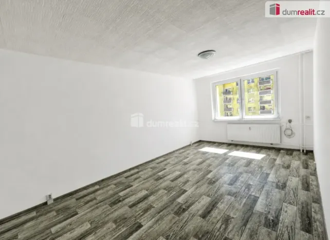 Pronájem bytu 1+1, Klášterec nad Ohří, Družstevní, 40 m2