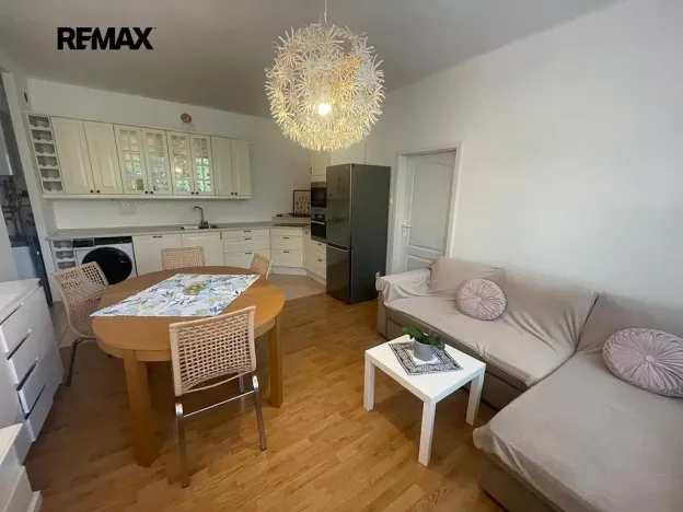 Pronájem bytu 2+kk, Praha - Žižkov, U kněžské louky, 50 m2