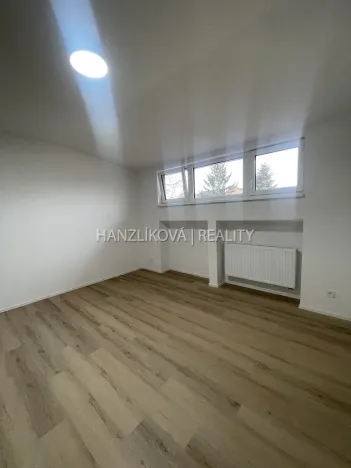 Pronájem bytu 2+1, České Budějovice - České Budějovice 4, Rudolfovská tř., 50 m2