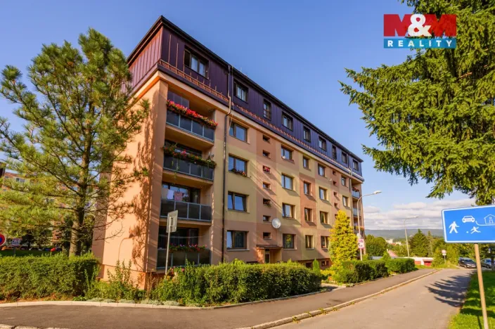 Pronájem bytu 2+1, Liberec, Holubova, 42 m2
