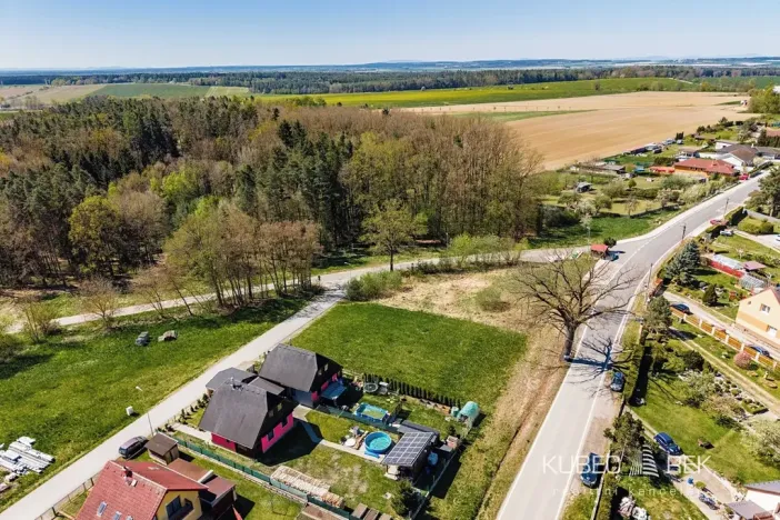 Prodej pozemku pro bydlení, Vesce, 1022 m2