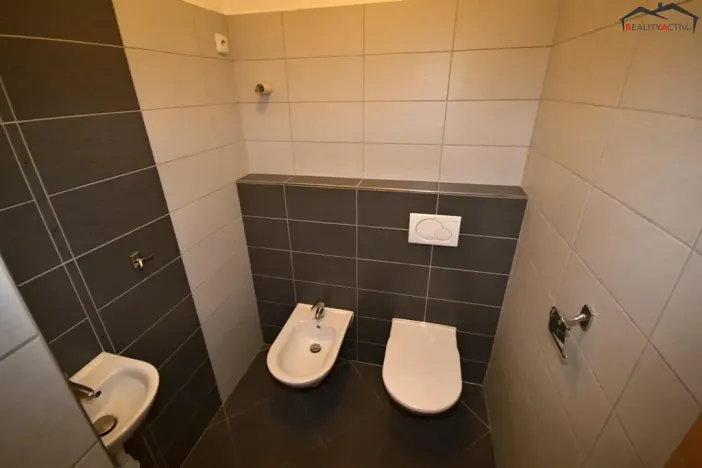 Pronájem bytu 4+kk, Brno, Chvalovka, 100 m2
