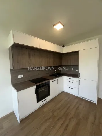 Pronájem bytu 3+kk, Hluboká nad Vltavou, Potoční, 83 m2