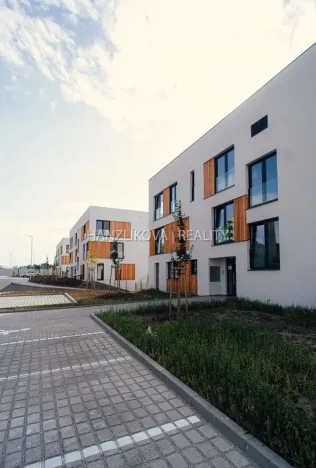 Pronájem bytu 3+kk, Hluboká nad Vltavou, Potoční, 83 m2