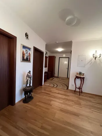 Prodej bytu 3+kk, Karlovy Vary, Pražská silnice, 102 m2