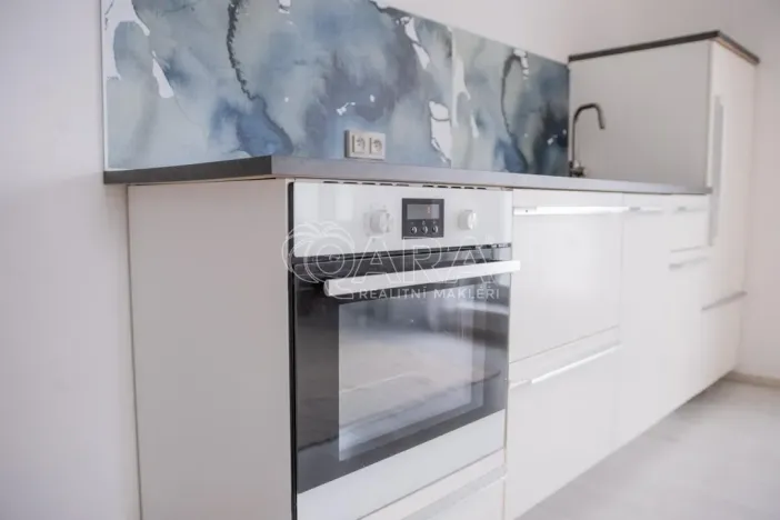 Pronájem bytu 1+kk, Praha - Stodůlky, Svitákova, 30 m2