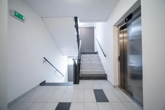 Pronájem bytu 1+kk, Praha - Stodůlky, Svitákova, 30 m2