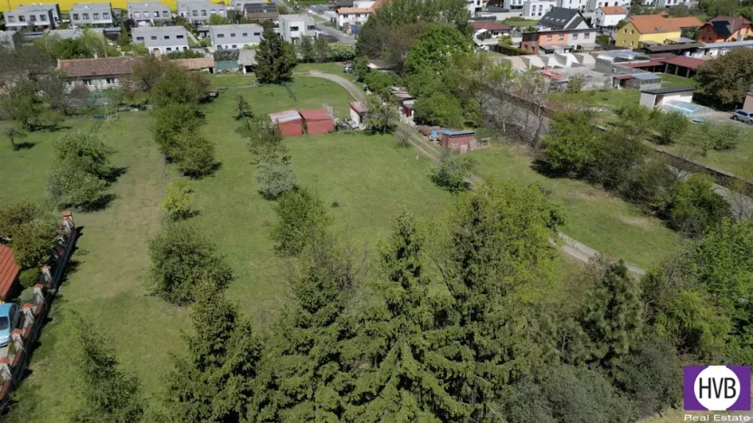 Prodej pozemku pro bydlení, Bašť, Hlavní, 742 m2