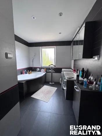 Prodej výrobních prostor, Varnsdorf, Hálkova, 490 m2