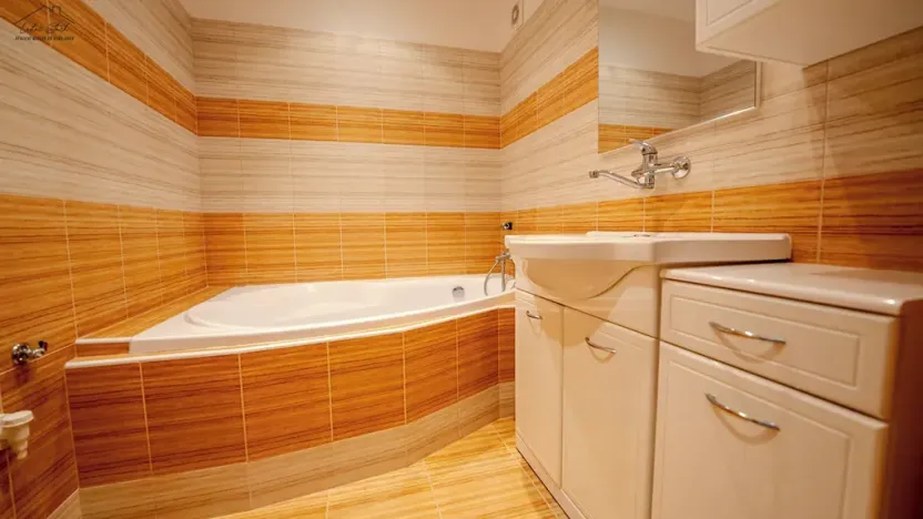 Prodej bytu 4+kk, Praha - Troja, Lublinská, 80 m2