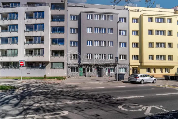 Prodej bytu 2+kk, Praha - Košíře, Vrchlického, 49 m2