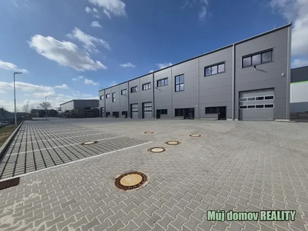 Pronájem skladu, Praha - Hostivař, 550 m2