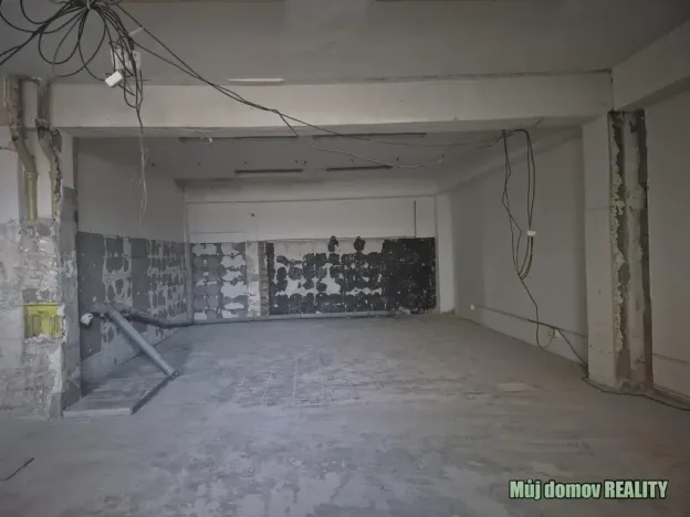 Pronájem výrobních prostor, Praha - Běchovice, Podnikatelská, 550 m2