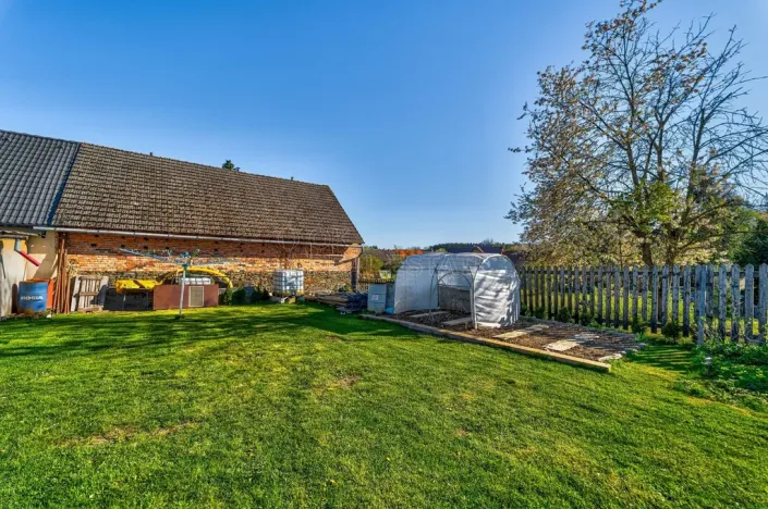 Prodej rodinného domu, Ostrov u Bezdružic - Krsov, 100 m2